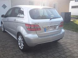 Silber Gebraucht 2008 Mercedes B170 Van / Kleinbus | 6.895 € (Etwas zu teuer)