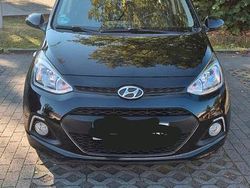 Schwarz Gebraucht 2014 Hyundai i10 Kleinwagen | 5.700 €
