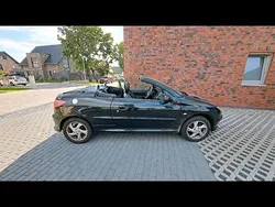 Schwarz Gebraucht 2006 Peugeot 206 CC Cabrio | 2.900 €