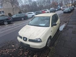 Gelb Gebraucht 2002 Seat Arosa Kleinwagen | 550 € (Superpreis)