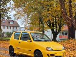 Gelb Gebraucht 1999 Fiat Seicento Kleinwagen | 900 € (Etwas zu teuer)