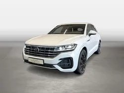 Weiß Gebraucht 2022 VW Touareg R-line SUV | 45.809 € (Superpreis)