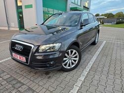 Grau Gebraucht 2010 Audi Q5 Sport SUV | 9.999 € (Fairer Preis)