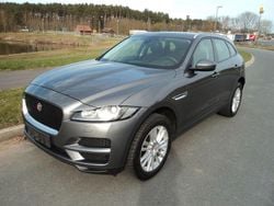 Grau Gebraucht 2017 Jaguar F-Pace Pure SUV | 16.799 € (Guter Preis)