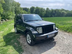 Grau Gebraucht 2011 Jeep Cherokee SUV | 8.900 € (Guter Preis)