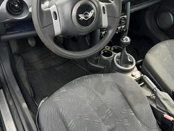 Weiß Gebraucht 2006 Mini ONE Kleinwagen | 650 €