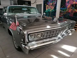 Grau Gebraucht 1966 Chrysler Imperial Limousine | 16.000 €