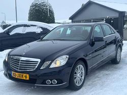 Blau Gebraucht 2009 Mercedes E200 Limousine | 10.950 € (Fairer Preis)