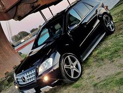 Schwarz Gebraucht 2008 Mercedes ML420 SUV | 10.999 €