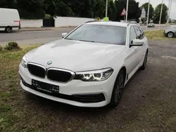 Alpinweiss iii Gebraucht 2020 BMW 530 Sport Line Kombi | 27.700 € (Superpreis)