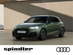 Distriktgrün metallic Neu 2025 Audi A1 S-Line Kleinwagen | 41.180 € (Teuer)