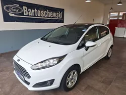 Weiß Gebraucht 2014 Ford Fiesta SYNC Edition Kleinwagen | 7.600 € (Teuer)