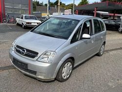 Silber Gebraucht 2005 Opel Meriva Edition Van / Kleinbus | 2.250 € (Fairer Preis)
