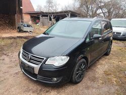 Schwarz Gebraucht 2008 VW Touran R-line Van / Kleinbus | 890 €