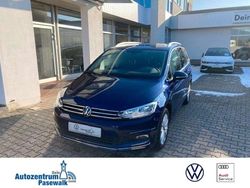 Atlantik blue metallic Gebraucht 2022 VW Touran Highline Van / Kleinbus | 29.900 € (Fairer Preis)