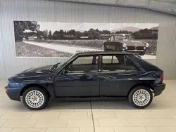 Blu madras (429) Gebraucht 1991 Lancia Delta Limousine | 149.900 €