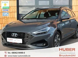 Grau Gebraucht 2024 Hyundai i30 Kombi | 21.270 € (Guter Preis)