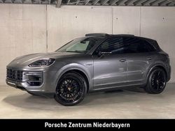Grau Neu 2025 Porsche Cayenne Black Edition SUV | 141.199 € (Fairer Preis)