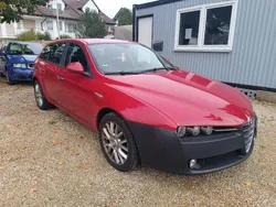 Rot Gebraucht 2007 Alfa Romeo 159 Kombi | 600 € (Superpreis)