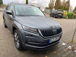 Grau Gebraucht 2021 Skoda Kodiaq Drive SUV | 21.988 € (Guter Preis)