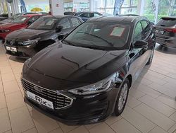 Obsidian schwarz metallic Gebraucht 2022 Ford Focus Titanium Kombi | 18.990 € (Guter Preis)