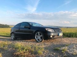 Schwarz Gebraucht 2009 Mercedes CLC200 Kleinwagen | 4.200 € (Guter Preis)