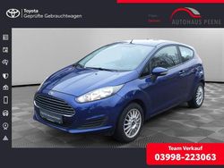 Blau Gebraucht 2014 Ford Fiesta Trend Kleinwagen | 7.600 € (Fairer Preis)