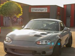 Grau Gebraucht 1999 Mazda MX5 Cabrio | 22.999 €