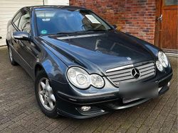 Grau Gebraucht 2004 Mercedes C180 Coupé | 1.800 € (Fairer Preis)