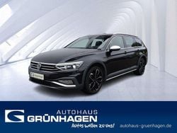 Schwarz Gebraucht 2022 VW Passat Alltrack Kombi | 33.940 € (Fairer Preis)