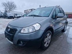 Grau Gebraucht 2007 Fiat Sedici Emotion SUV | 950 € (Teuer)