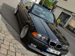 Schwarz Gebraucht 1995 BMW 328 Cabriolet Cabrio | 10.000 €