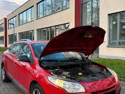 Rot Gebraucht 2013 Renault Mégane III Limousine | 5.150 € (Guter Preis)