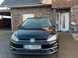 Schwarz Gebraucht 2017 VW Golf VII Trendline Limousine | 10.700 € (Fairer Preis)