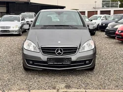 Grau Gebraucht 2009 Mercedes A160 Limousine | 3.499 € (Fairer Preis)