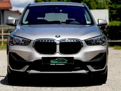 Silber Gebraucht 2022 BMW X1 Advantage SUV | 22.999 € (Guter Preis)