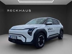 Snow white pearl (weiß) Gebraucht 2025 Kia EV3 SUV | 37.450 € (Guter Preis)