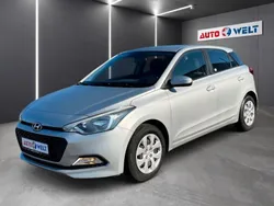 Silber Gebraucht 2017 Hyundai i20 Kleinwagen | 7.490 € (Guter Preis)