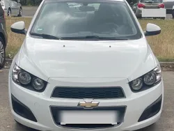 Weiß Gebraucht 2013 Chevrolet Aveo Limousine | 6.299 € (Etwas zu teuer)