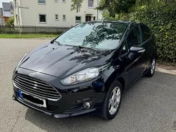Schwarz Gebraucht 2014 Ford Fiesta Kleinwagen | 3.250 € (Fairer Preis)