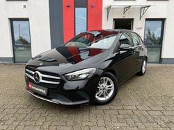 Schwarz Gebraucht 2020 Mercedes B180 Van / Kleinbus | 18.300 € (Guter Preis)