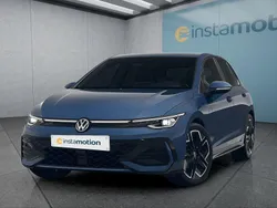 Blau Neu 2025 VW Golf VIII Kleinwagen | 32.749 € (Guter Preis)