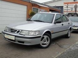 Grau Gebraucht 1998 Saab 900 Limousine | 2.399 €