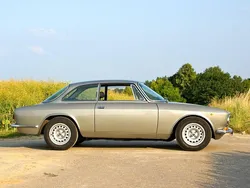 Grau Gebraucht 1974 Alfa Romeo GT Junior Coupé | 28.900 €
