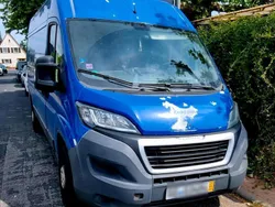 Blau Gebraucht 2015 Peugeot Boxer Van | 4.990 €