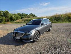 Grau Gebraucht 2017 Mercedes E350 Luxury Kombi | 27.000 € (Etwas zu teuer)