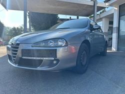 Grau Gebraucht 2005 Alfa Romeo 147 Distinctive Kleinwagen | 1.899 € (Teuer)