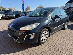 Grau Gebraucht 2012 Peugeot 308 Active Limousine | 4.300 € (Fairer Preis)