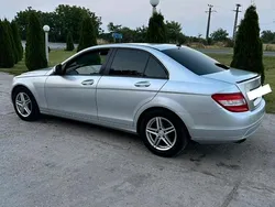 Silber Gebraucht 2007 Mercedes C180 Limousine | 6.199 €