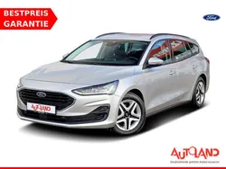 Silber Gebraucht 2022 Ford Focus Cool & Connect Kombi | 19.490 € (Fairer Preis)